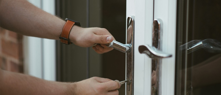 24 hour key locksmith Fontana